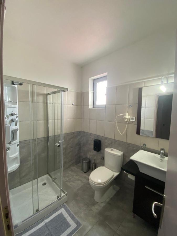Sozos Inn Hotel Vónitsa Eksteriør bilde